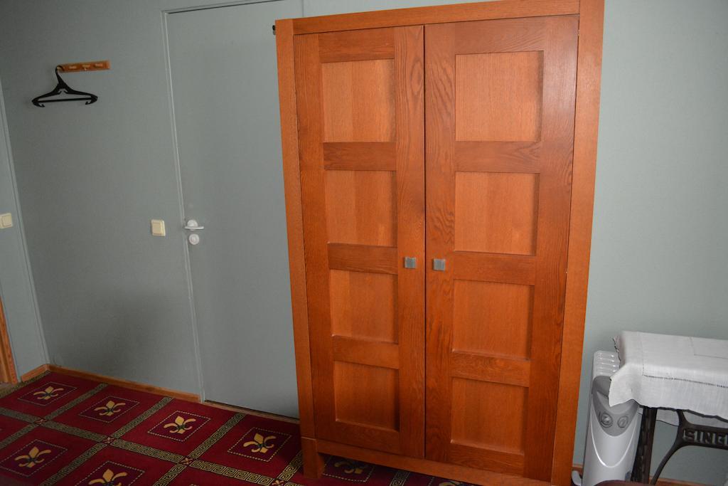 Hotel Viesu Nams Klanas Engure Habitación foto