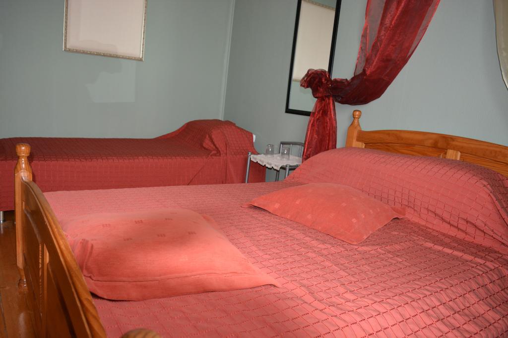 Hotel Viesu Nams Klanas Engure Habitación foto